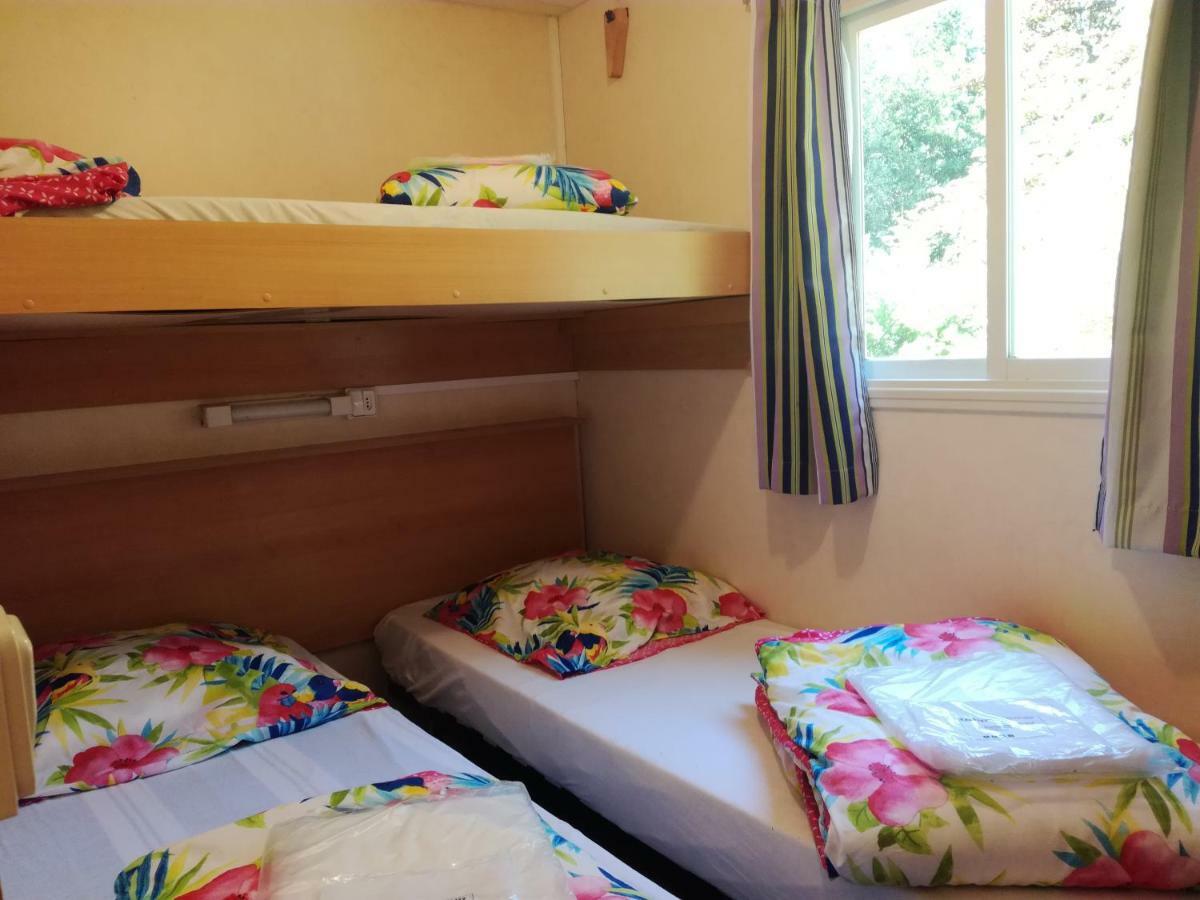 Camping de Fléchat Orcival Exterior foto
